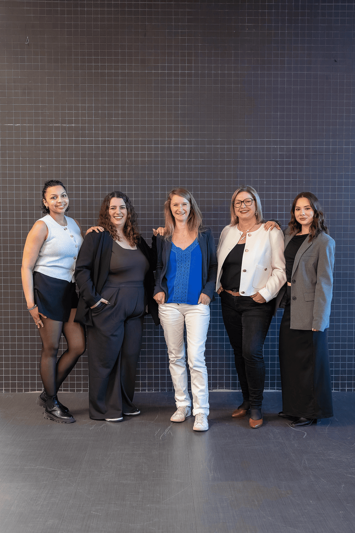 Photo de présentation de l'équipe au complet - Fond'Actions des Possibles